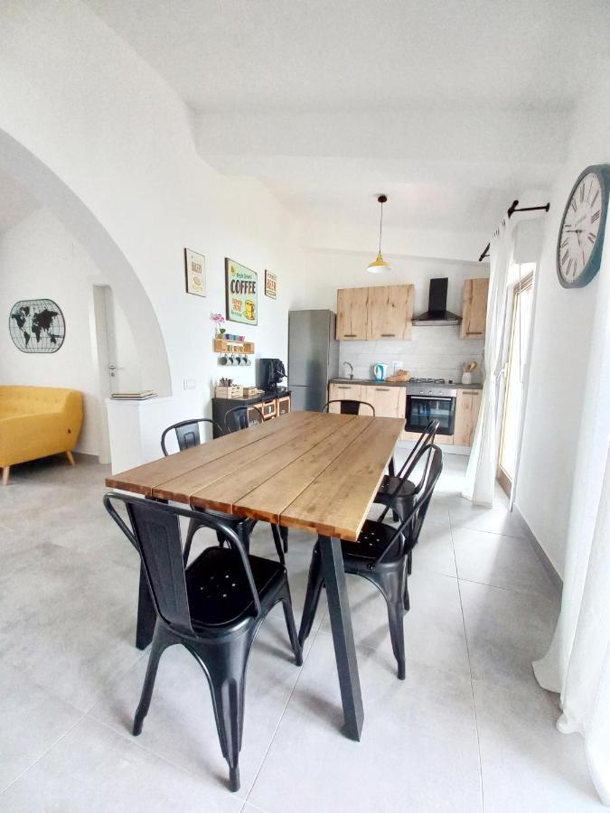 Vila Sea Sound House Sant'Ambrogio  Exteriér fotografie